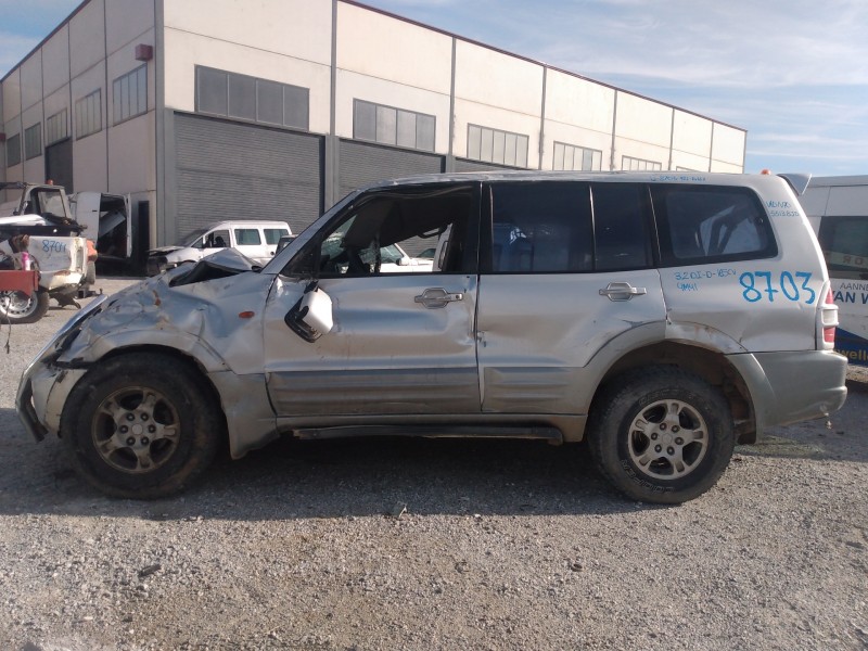 mitsubishi montero (v60/v70) del año 2001