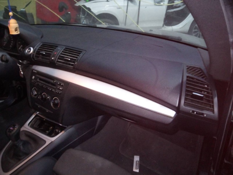 bmw serie 1 berlina (e81/e87) del año 2007