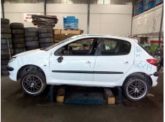 peugeot 206 berlina del año 2002