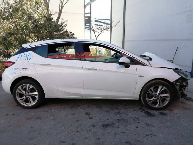 opel astra k lim. 5türig del año 2016