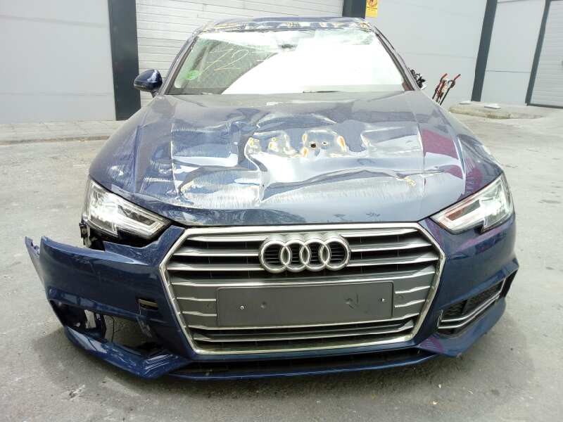 audi a4 berlina (8w2) del año 2015