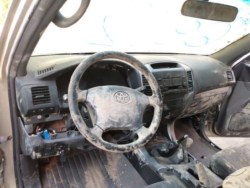 toyota land cruiser (j12) del año 2002