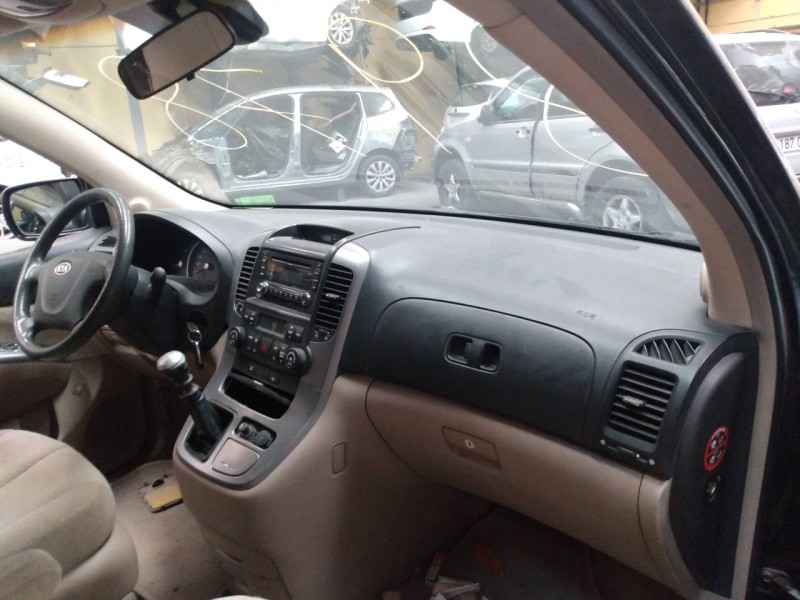 kia carnival del año 2007