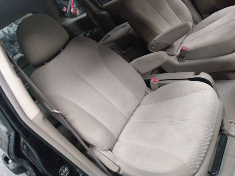 kia carnival del año 2007