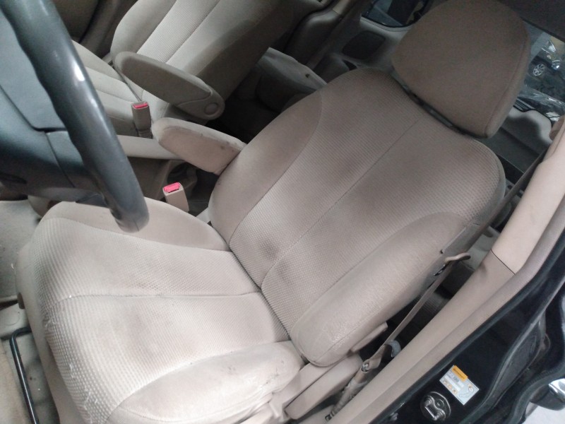 kia carnival del año 2007