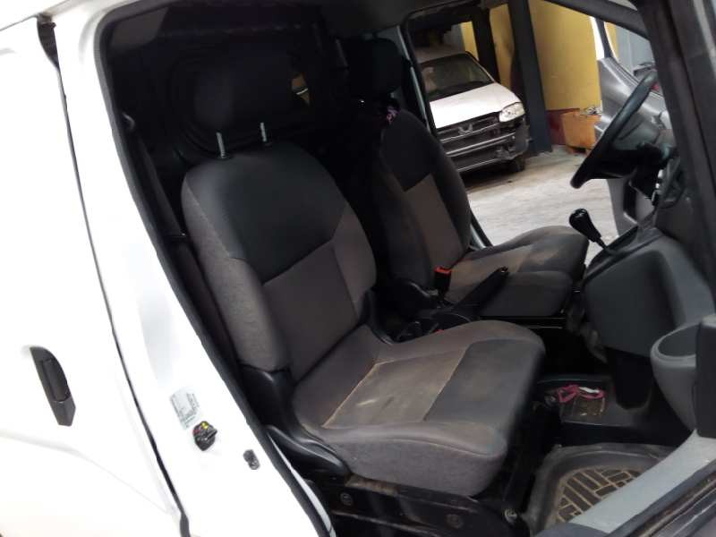 nissan nv 200 (m20) del año 2011