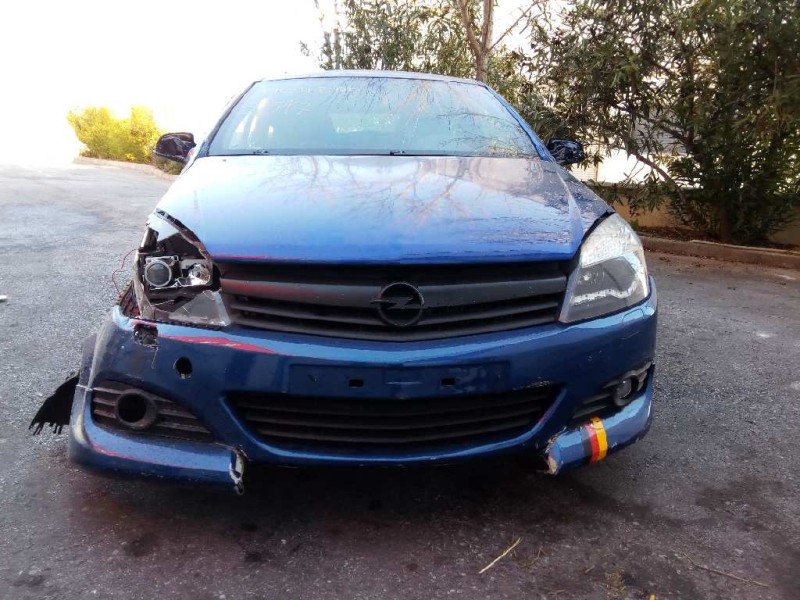 opel astra gtc del año 2006