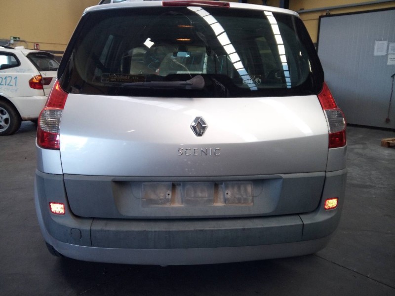 renault scenic ii del año 2008