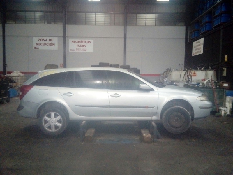 renault laguna ii (bg0) del año 2004