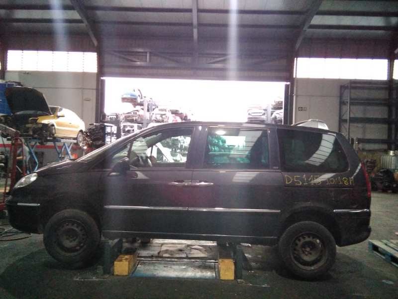 peugeot 807 del año 2008
