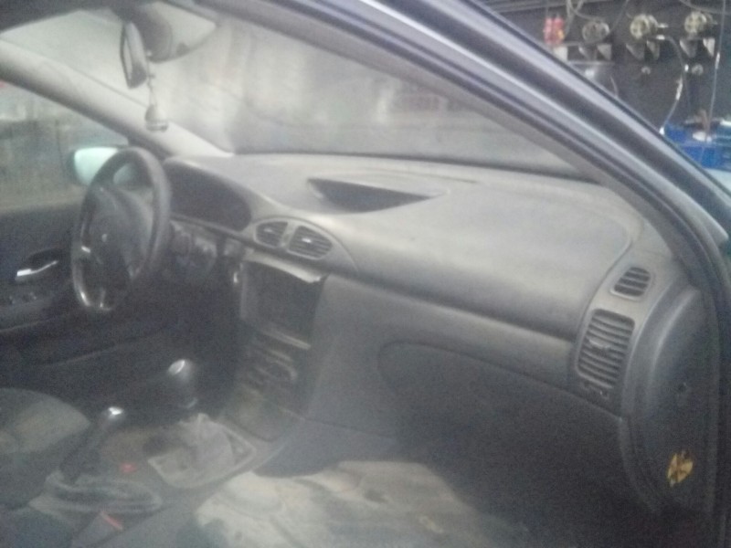renault laguna ii (bg0) del año 2004