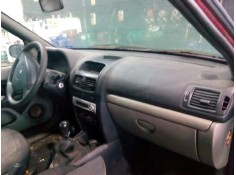 renault clio ii fase ii (b/cb0) del año 2001 2
