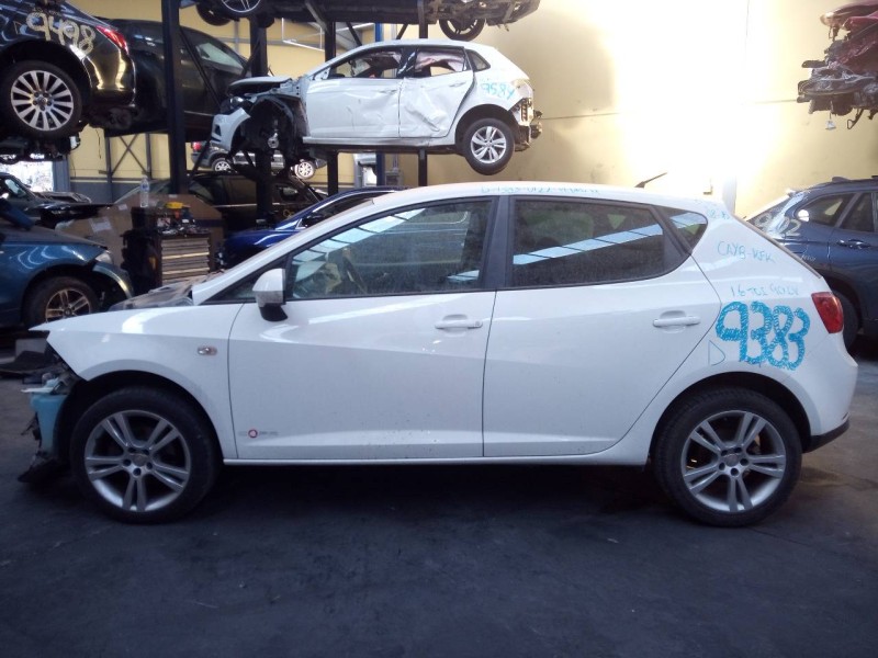 seat ibiza (6j5) del año 2008