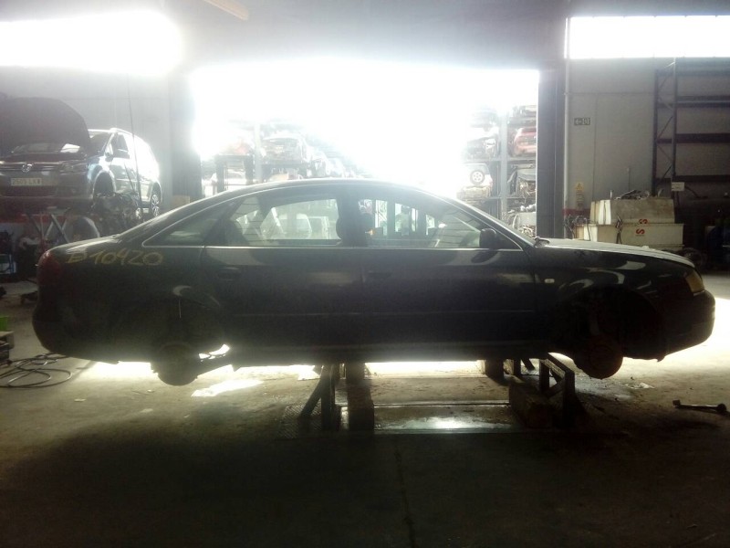 audi a6 berlina (4b2) del año 2001