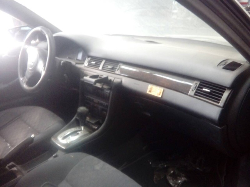 audi a6 berlina (4b2) del año 2001