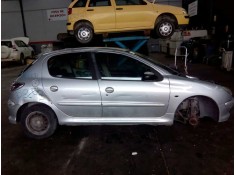 peugeot 206 berlina del año 2004