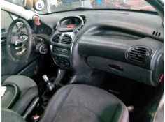 peugeot 206 berlina del año 2004 2