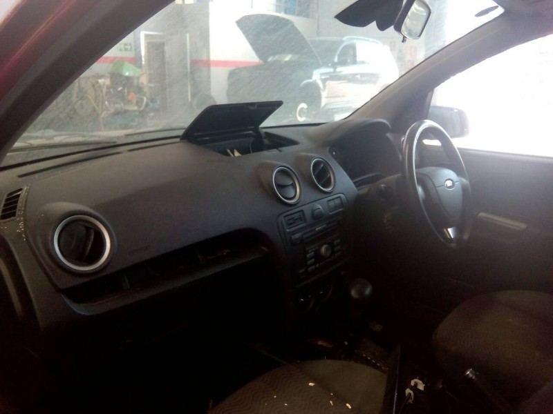 ford fusion (cbk) del año 2004