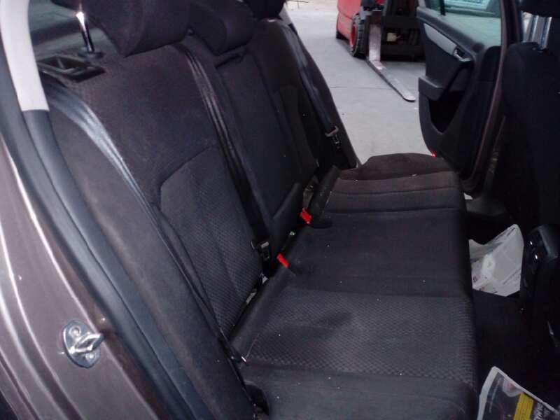 volkswagen passat lim. (362) del año 2011