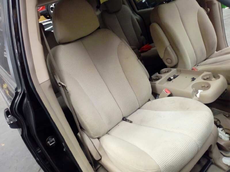 kia carnival del año 2009