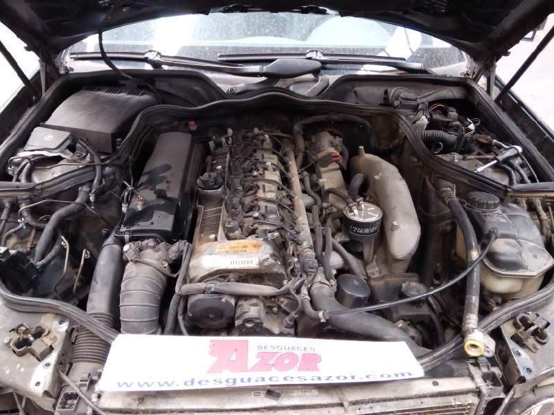 mercedes-benz clase e (w211) berlina del año 2003