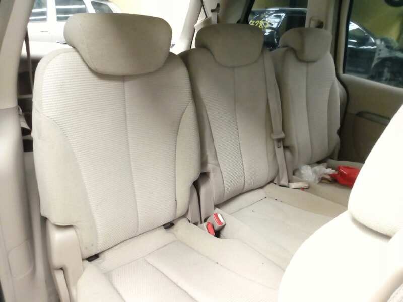 kia carnival del año 2009