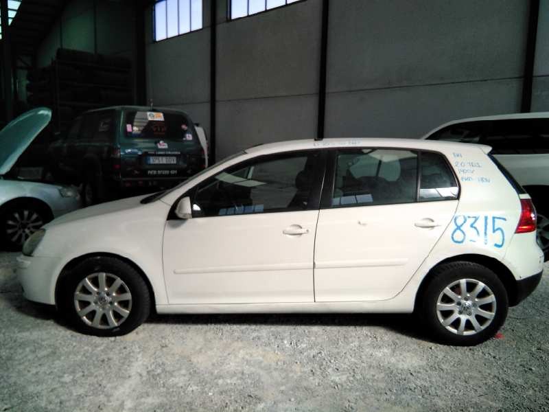 volkswagen golf v berlina (1k1) del año 2003