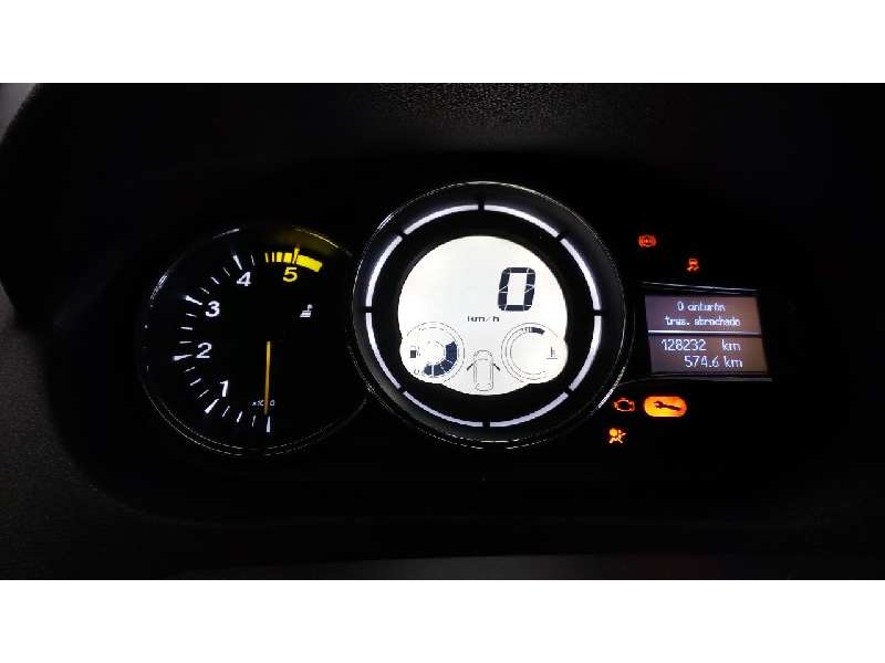 renault megane iii berlina 5 p del año 2012