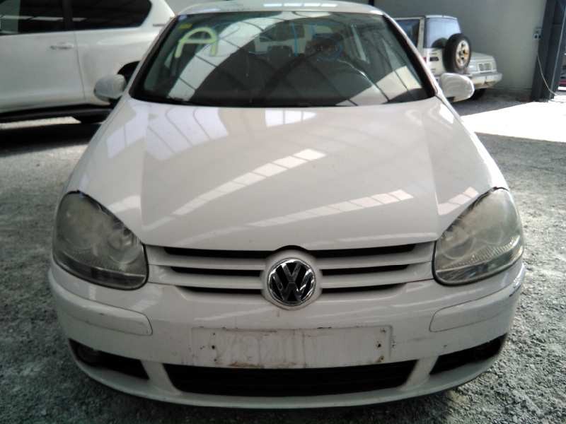volkswagen golf v berlina (1k1) del año 2003
