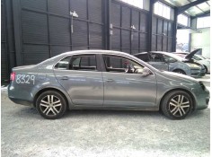 VOLKSWAGEN JETTA (1K2)