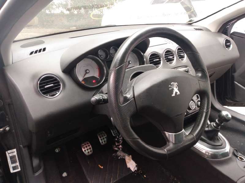 peugeot 308 cc (2009) del año 2011