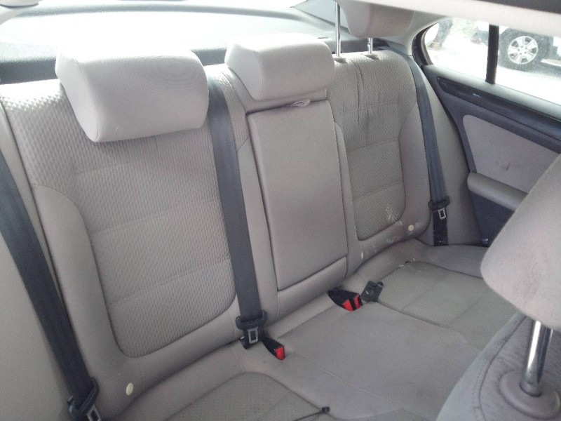 volkswagen jetta (162) del año 2013