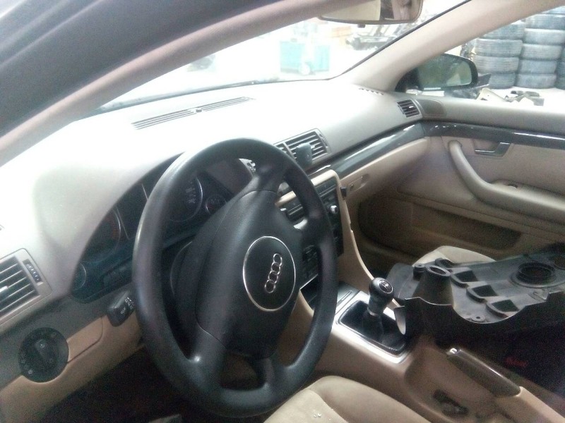 audi a4 avant (8e) del año 2004