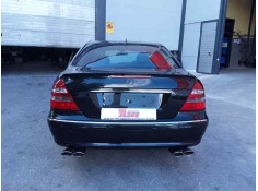 mercedes-benz clase e (w211) berlina del año 2005 2