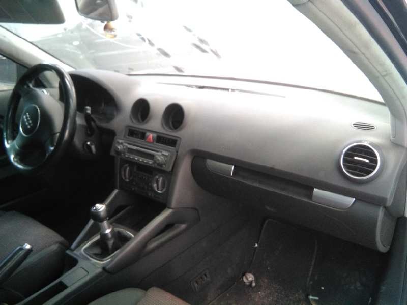audi a3 (8p) del año 2003