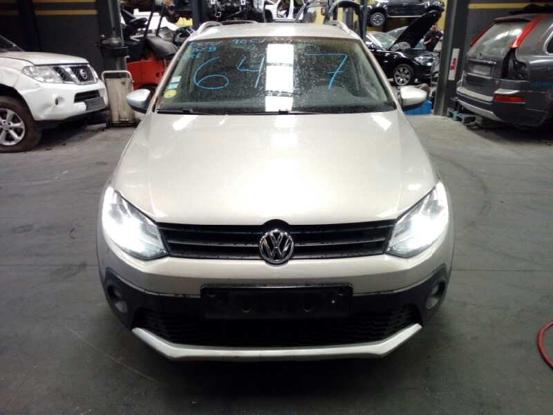 volkswagen polo (6r1) del año 2011