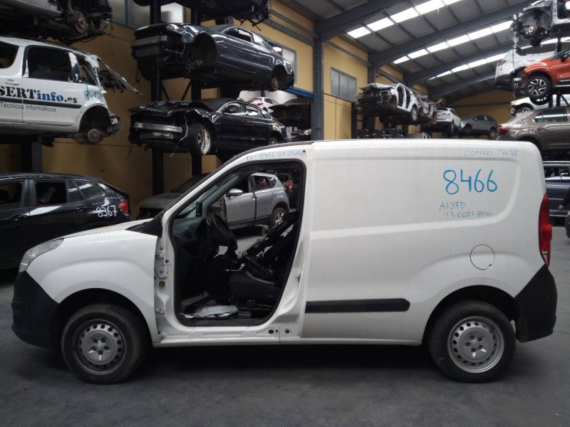 opel combo d del año 2011