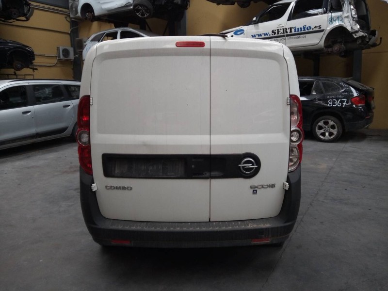opel combo d del año 2011