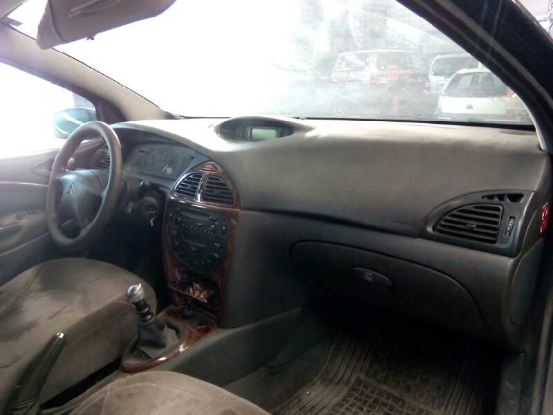 citroën c5 berlina del año 2002