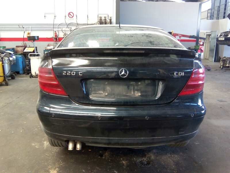 mercedes-benz clase c (w203) sportcoupe del año 2001