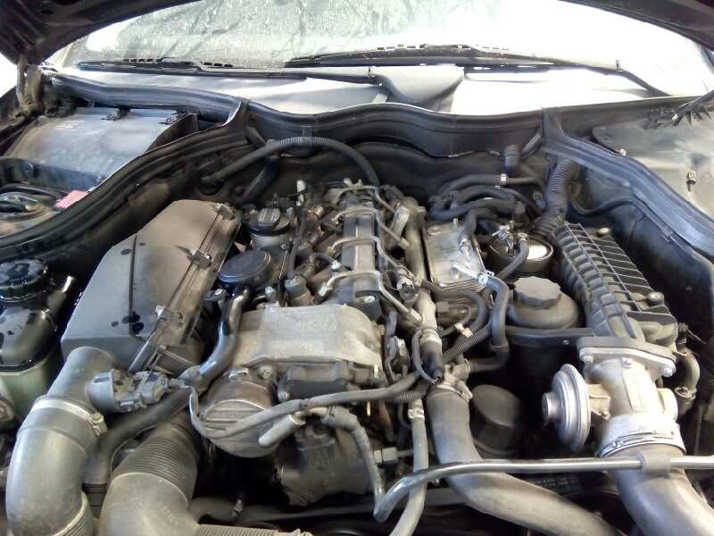 mercedes-benz clase c (w203) sportcoupe del año 2001