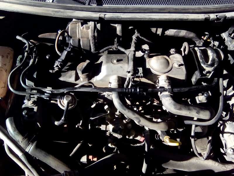 ford focus berlina (cap) del año 2004