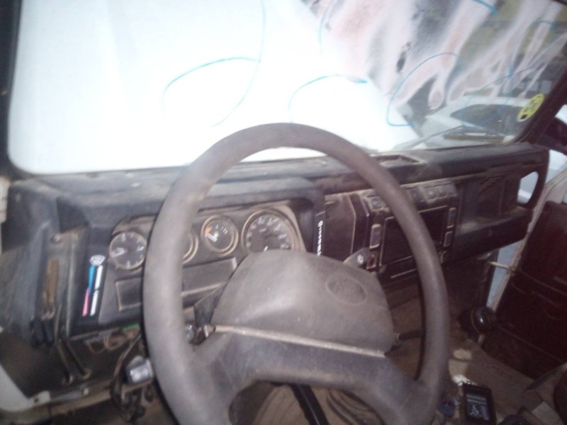 land rover defender (ld) del año 2002