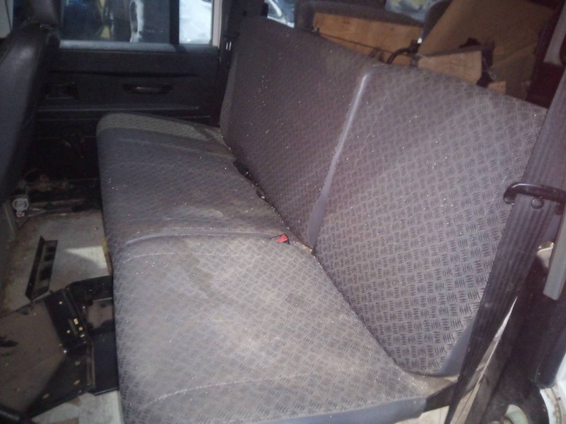 land rover defender (ld) del año 2002