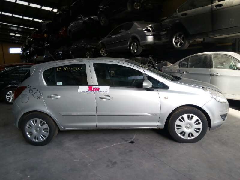opel corsa d del año 2011