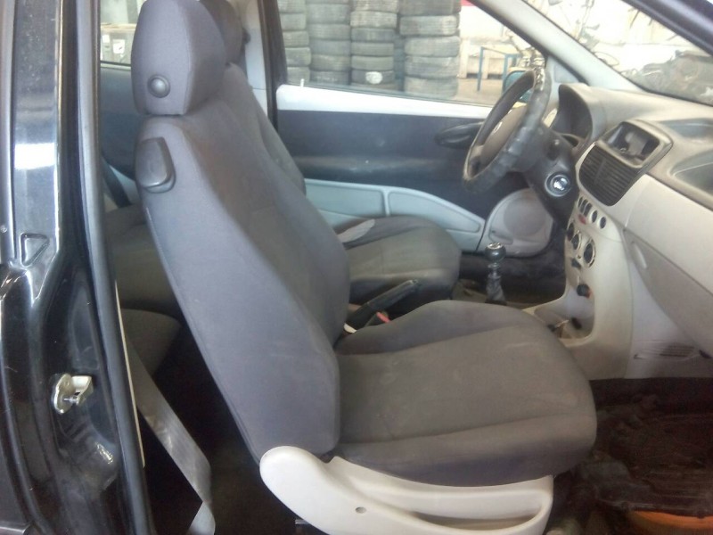 fiat punto berlina (188) del año 2005