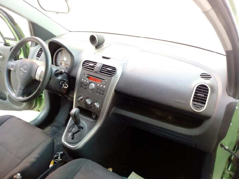 opel agila b del año 2009
