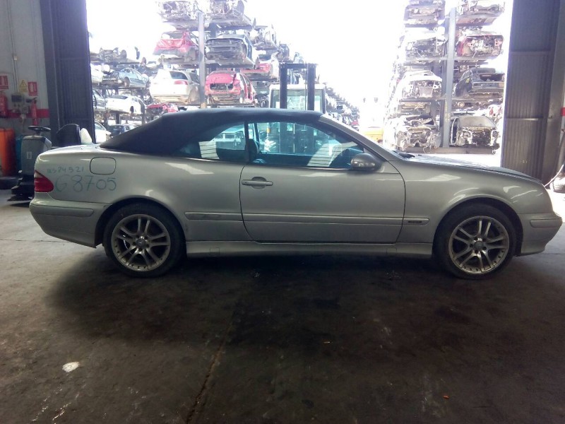mercedes-benz clase clk (w208) cabrio del año 1998