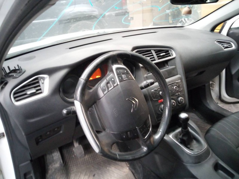 citroën c4 lim. del año 2012