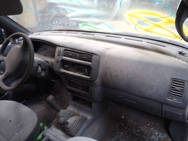 mitsubishi l 200 (k6/7) del año 1996